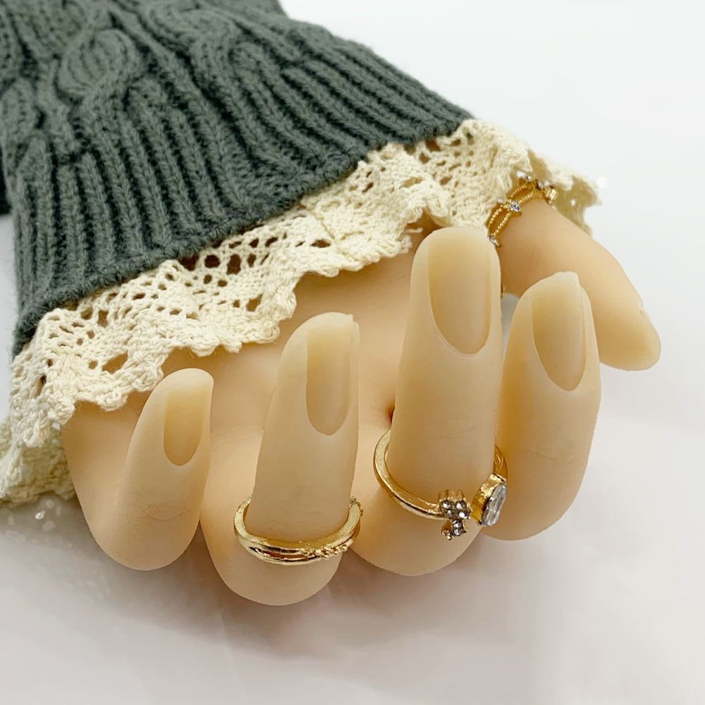 
                  
                    Silicone Display Hand
                  
                