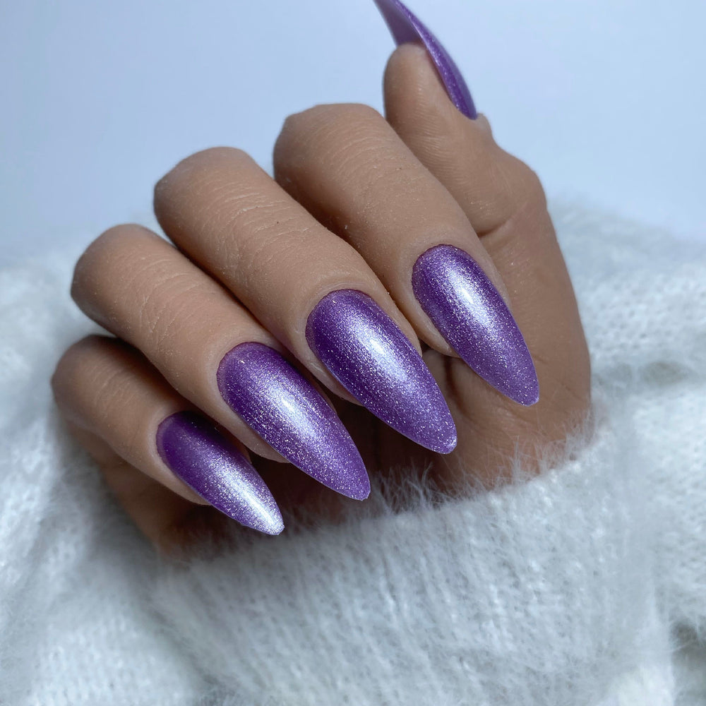 
                  
                    188 - Lavender Lucy - Cateye
                  
                