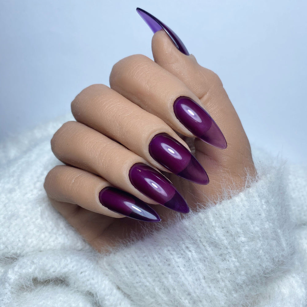 
                  
                    241 - Grape Glass
                  
                