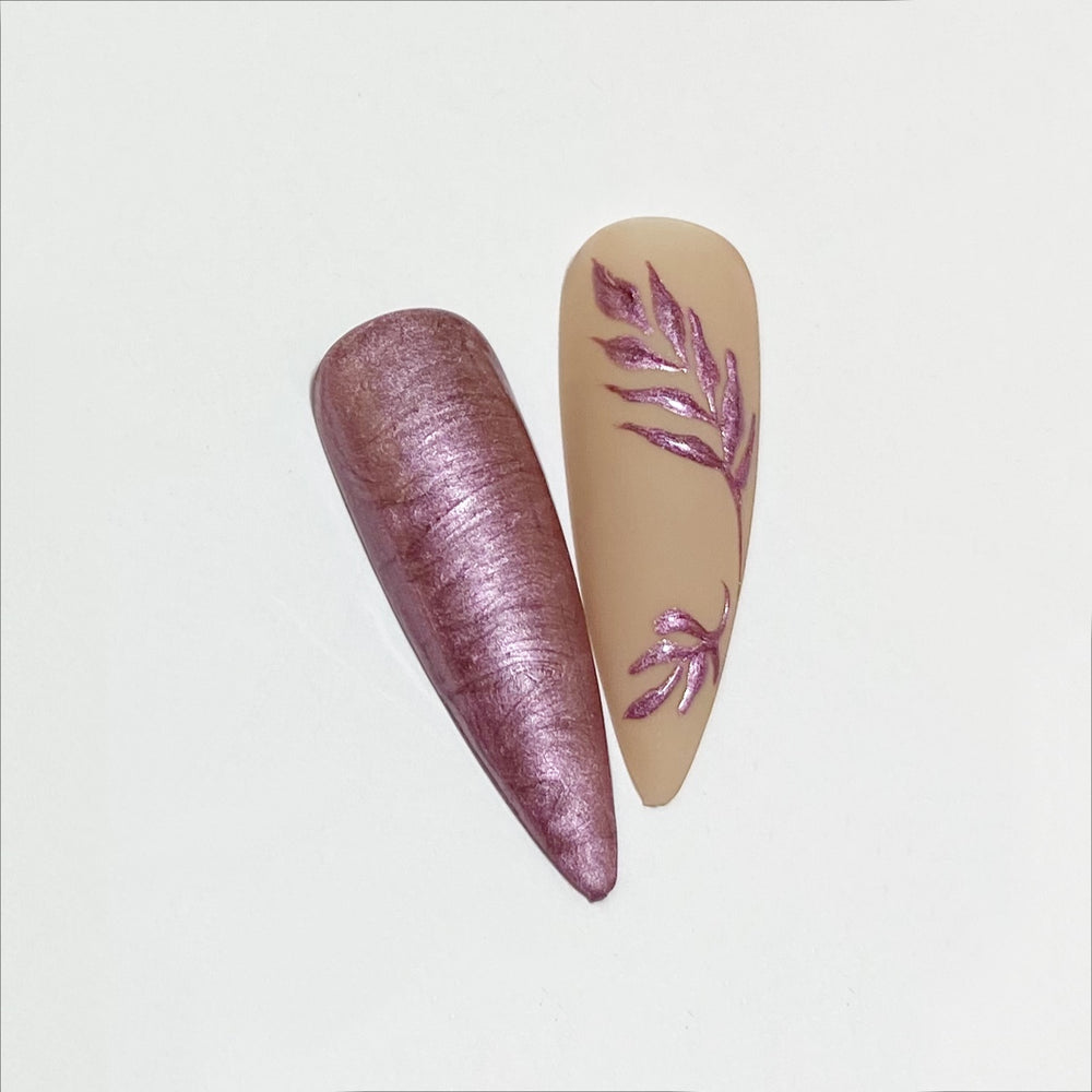 
                  
                    Metallic Nail Art Gel
                  
                