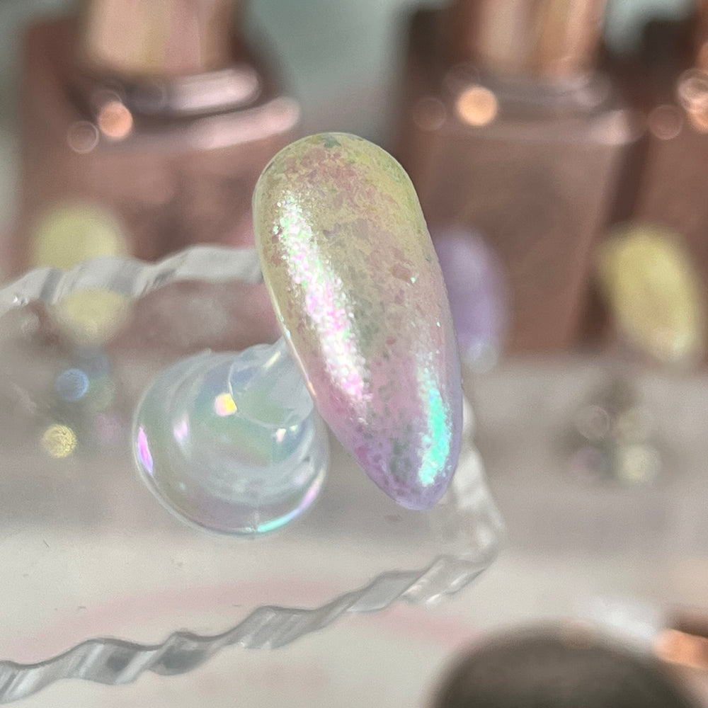
                  
                    Fairy - Chameleon Flakes / Chrome Pigment
                  
                