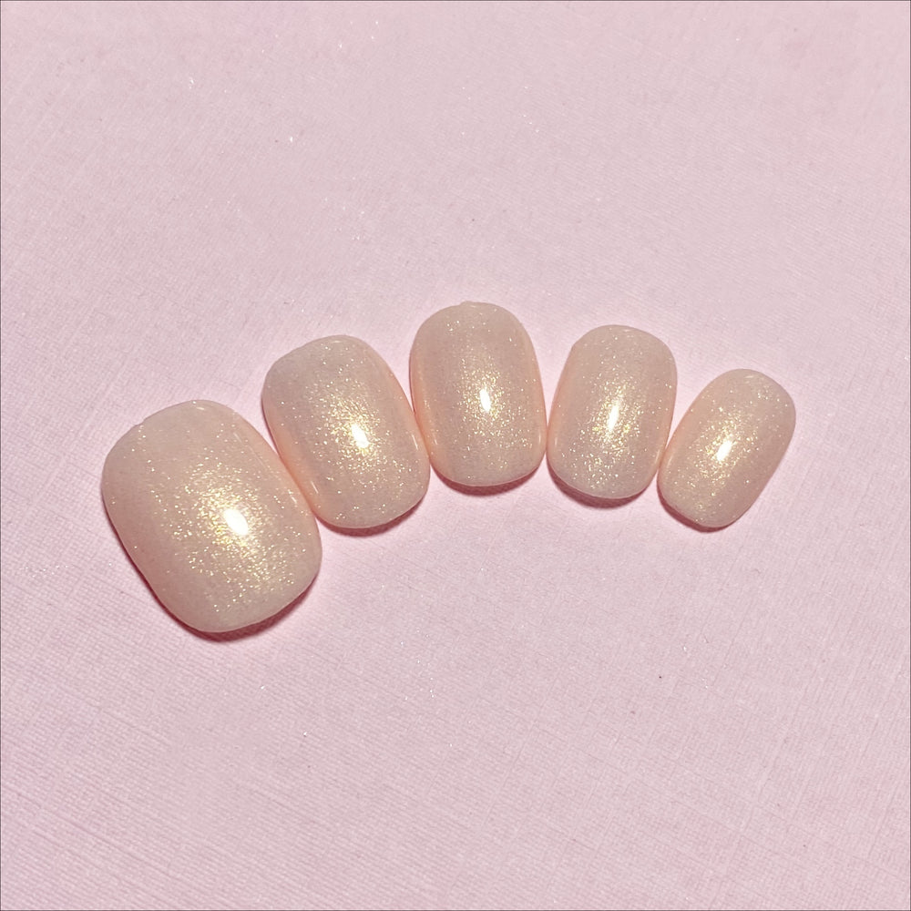 
            
                Load image into Gallery viewer, Glam &amp;amp; Go Full Coverage Nails - Single Size - Squoval
            
        